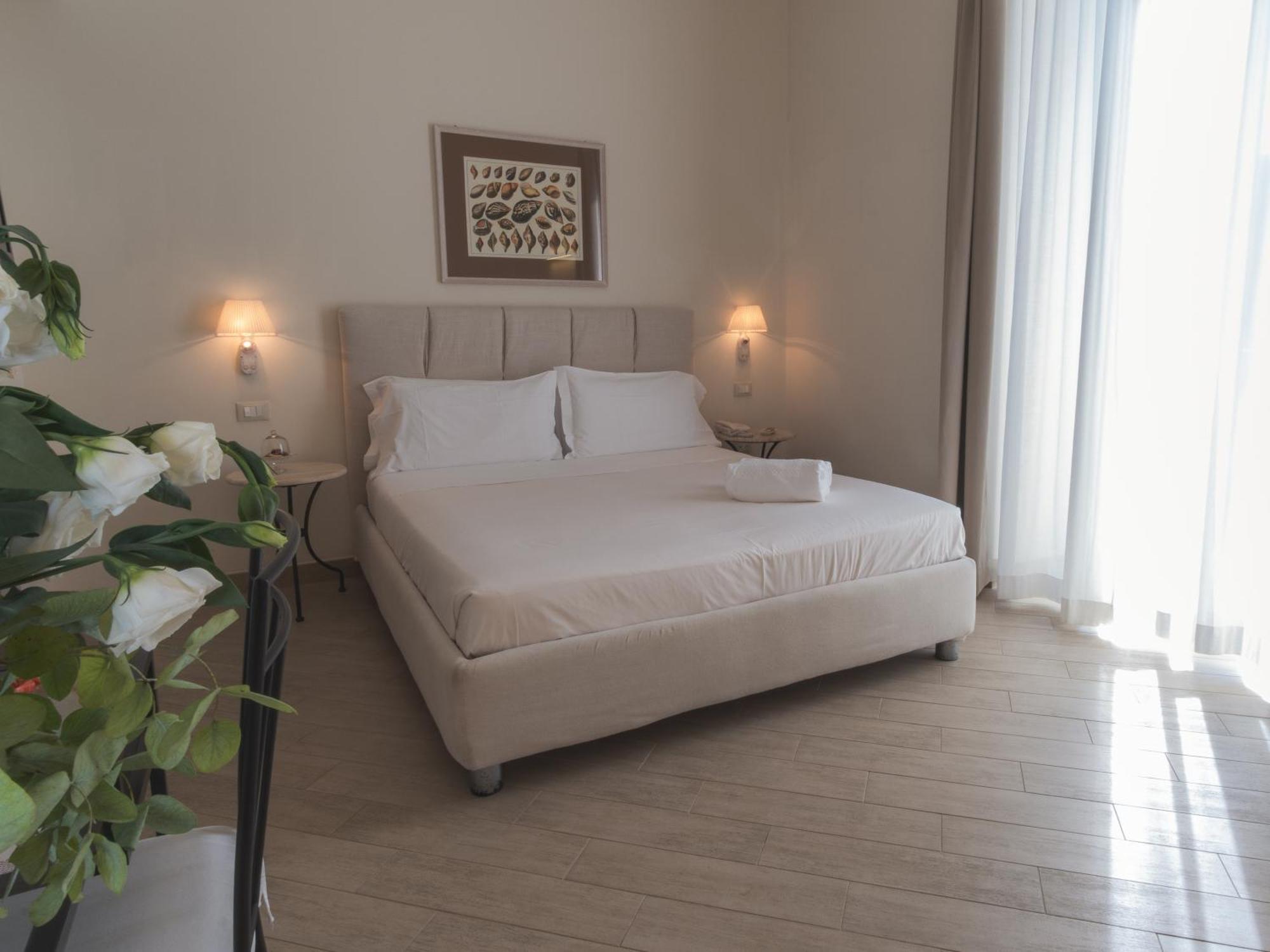 Hotel San Pietro Palace Финале Лигуре Екстериор снимка