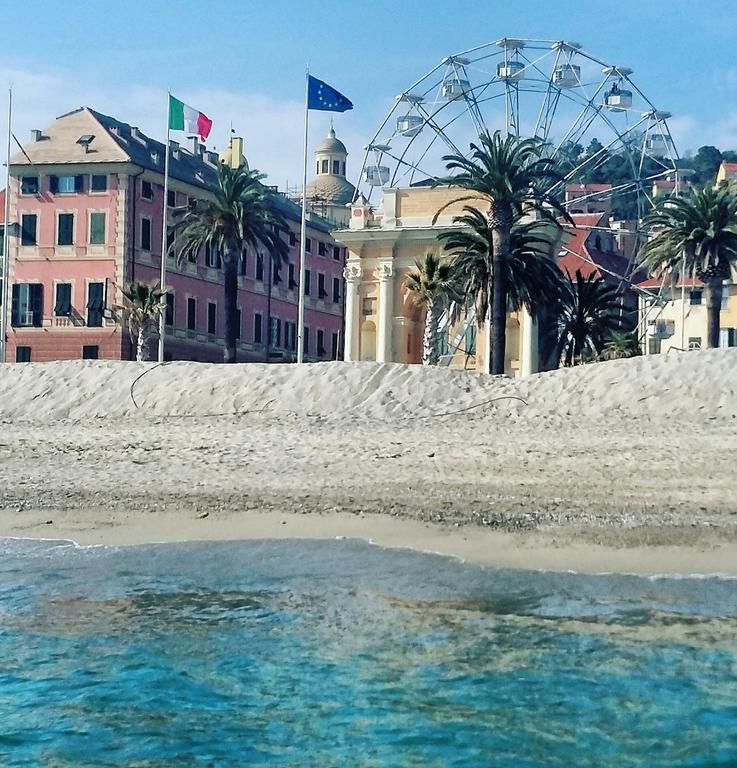 Hotel San Pietro Palace Финале Лигуре Екстериор снимка